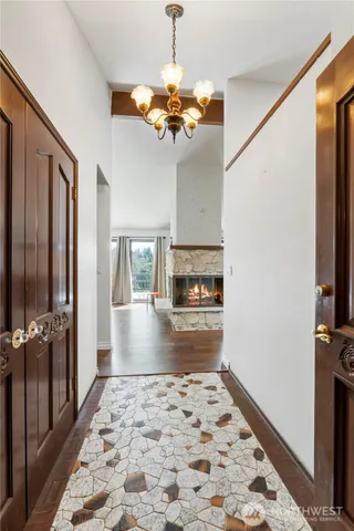 $1,100,000 | 20505 12th Street East, Lake Tapps, WA 98391