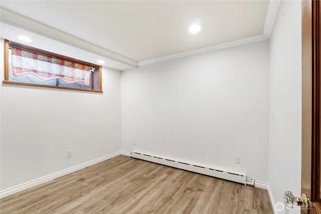 $1,100,000 | 20505 12th Street East, Lake Tapps, WA 98391