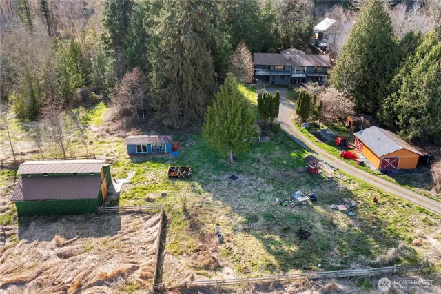 $1,100,000 | 20505 12th Street East, Lake Tapps, WA 98391