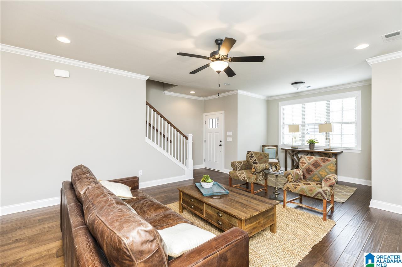 6527 Spring Street Trussville, AL 35173 - Photo 6 of 41