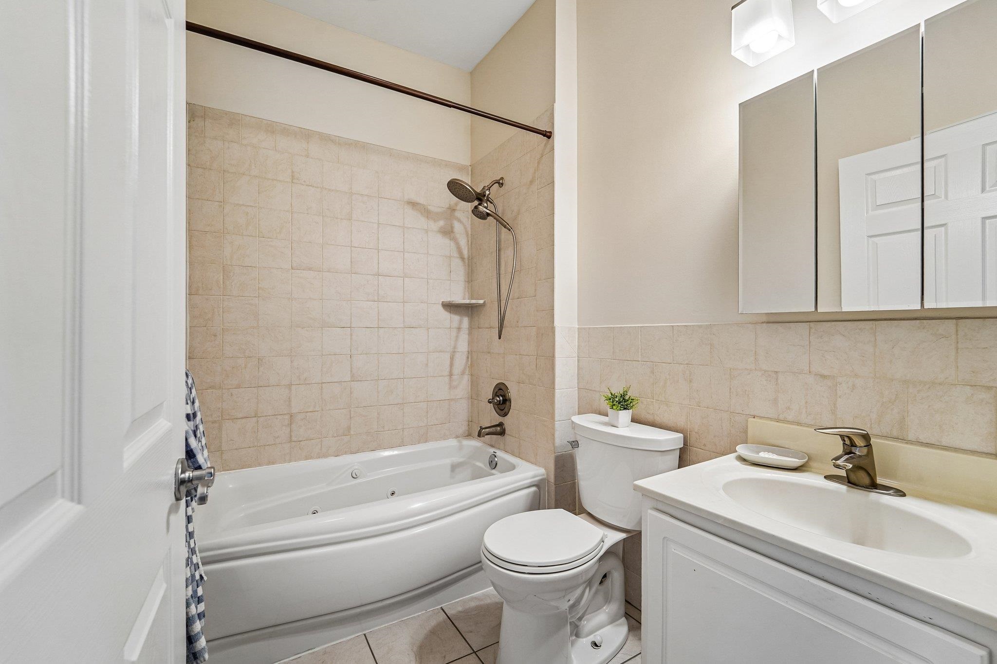 130 Jackson Street, Unit 4A Hoboken, NJ 07030 - Photo 26 of 32