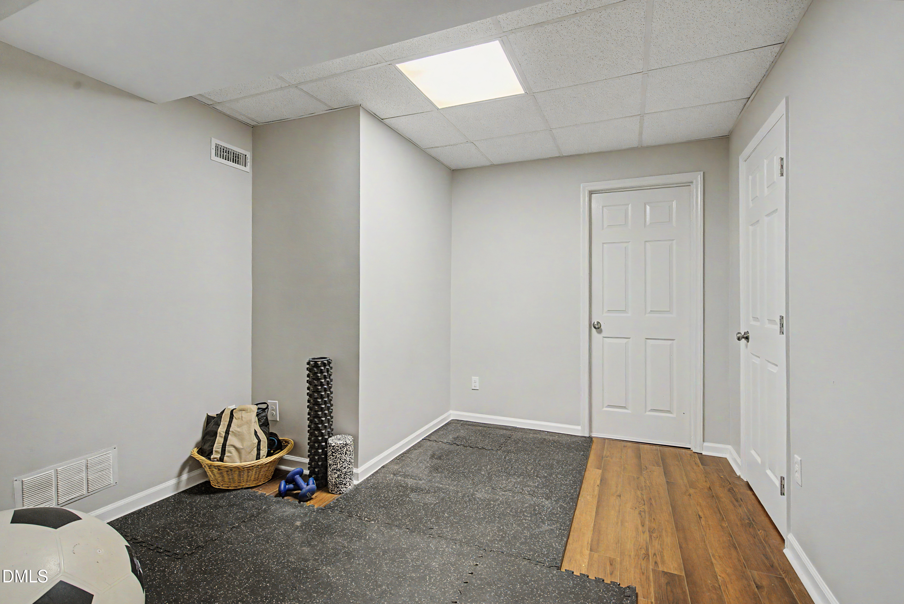5517 North Hawthorne Way Raleigh, NC 27613 - Photo 66 of 84