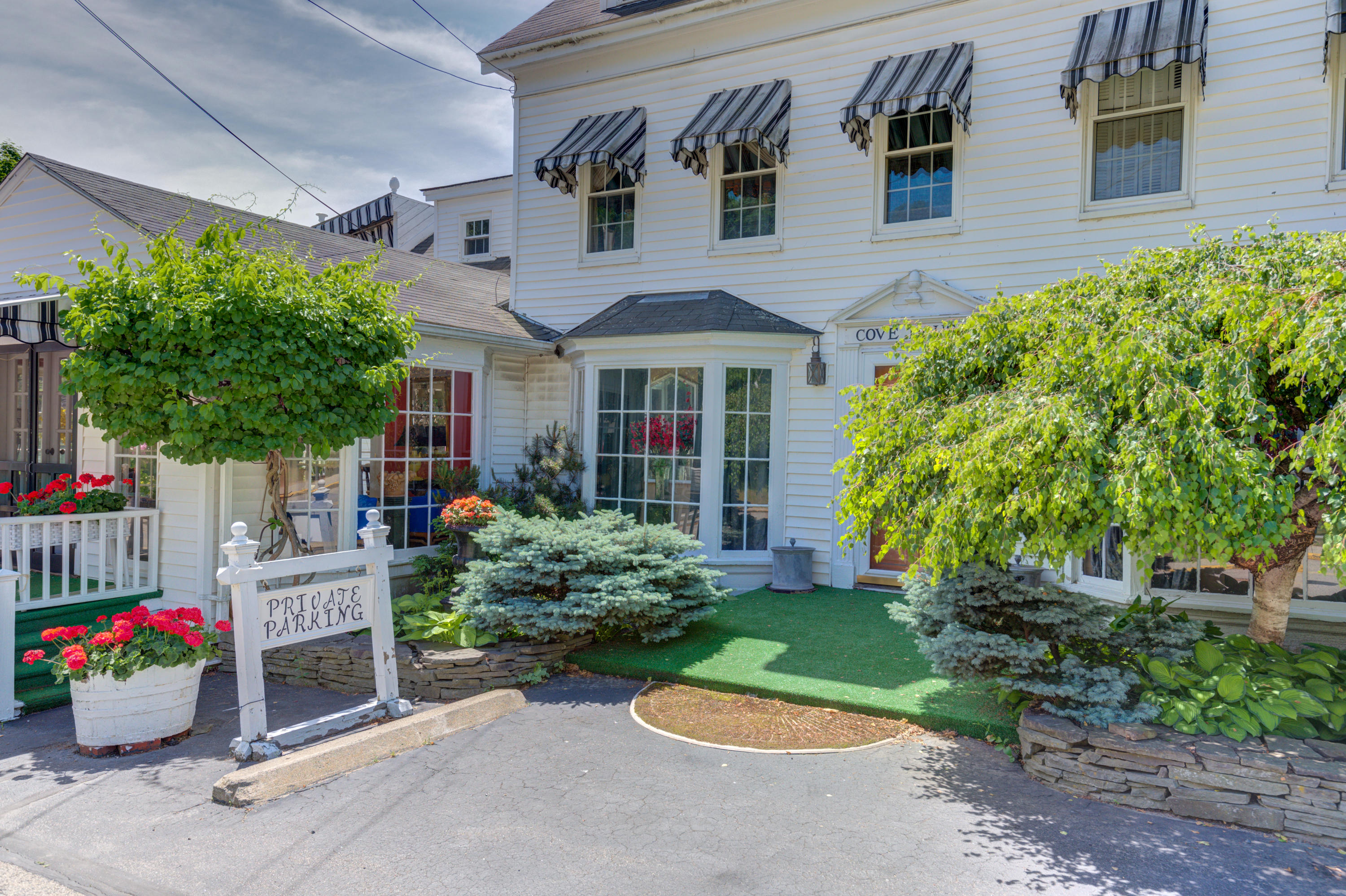42 Perkins Cove Road Ogunquit, ME 03907 - Photo 23 of 27 Pic#-3