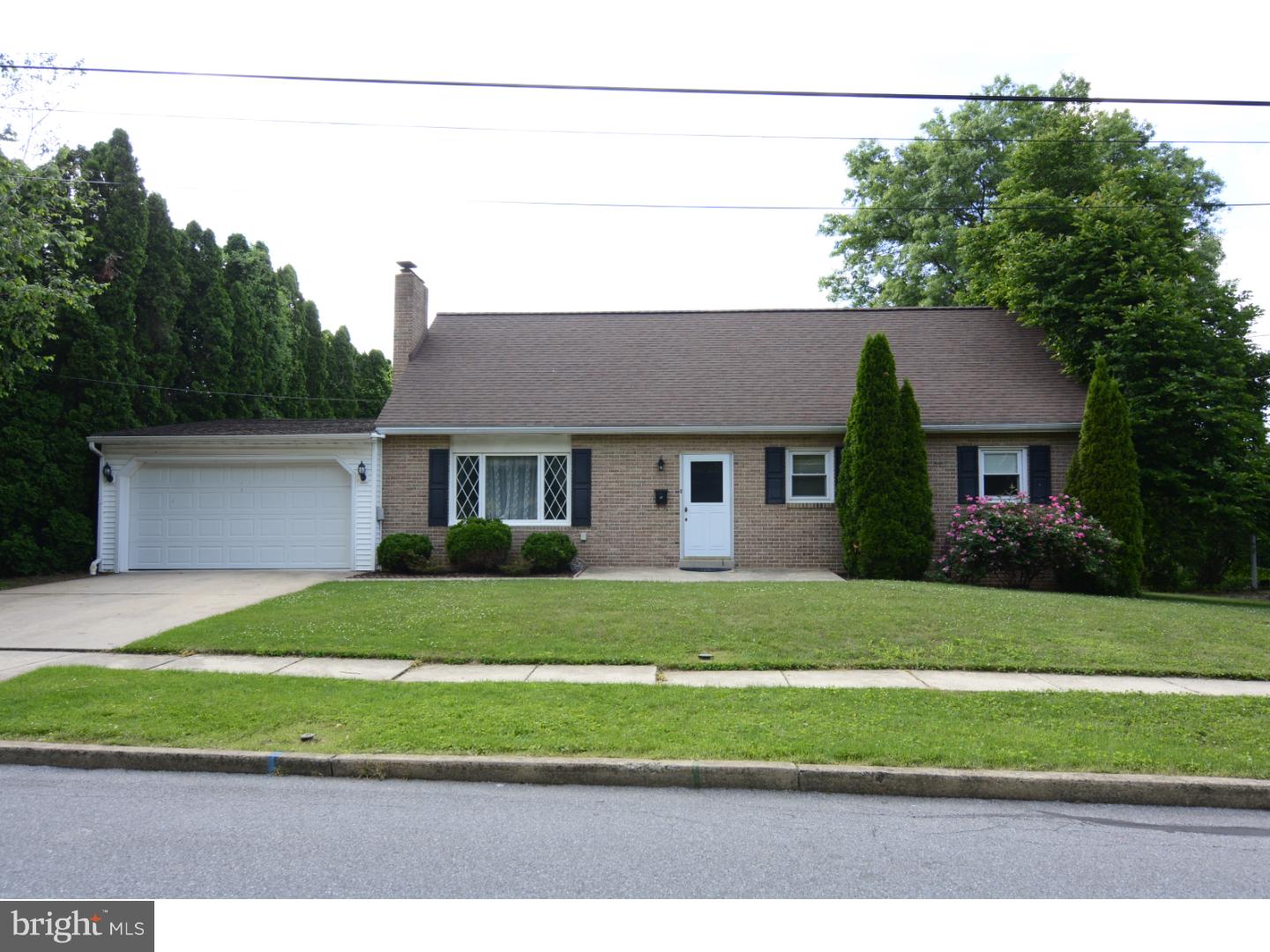 52 Valley Road Wyomissing, PA 19610 - Photo 1 of 22 Gallery Image 1