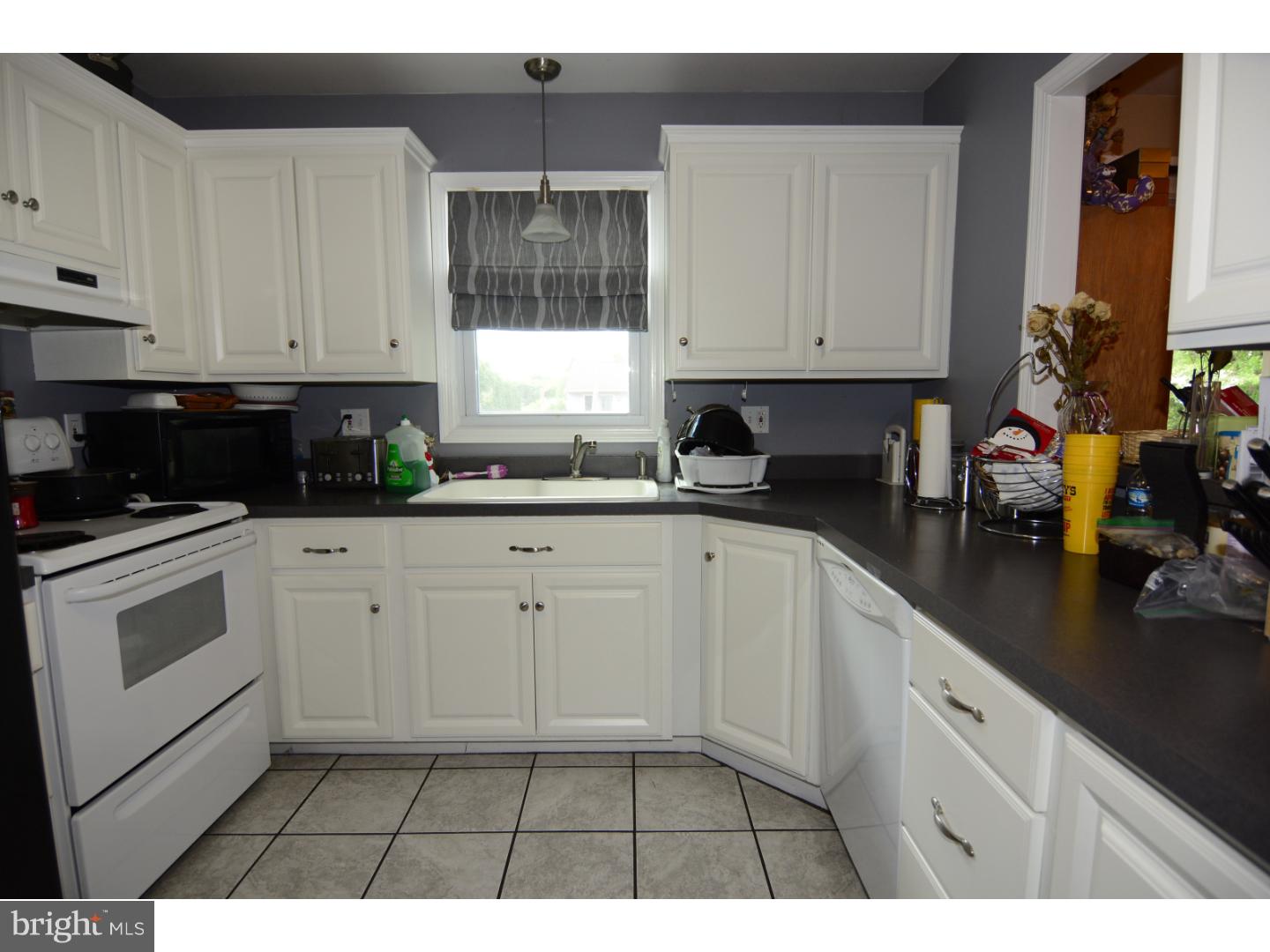 52 Valley Road Wyomissing, PA 19610 - Photo 10 of 22 Gallery Image 10