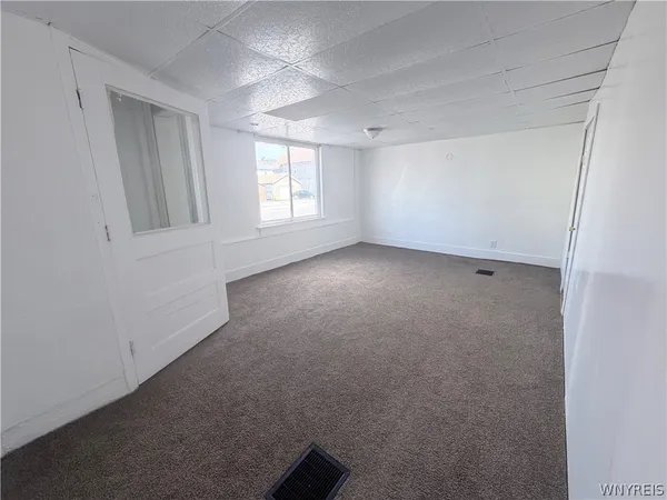 $2,000 | 901 South Park Avenue, Buffalo, NY 14210