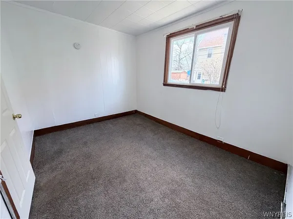 $2,000 | 901 South Park Avenue, Buffalo, NY 14210