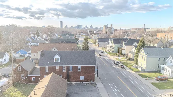 $2,000 | 901 South Park Avenue, Buffalo, NY 14210