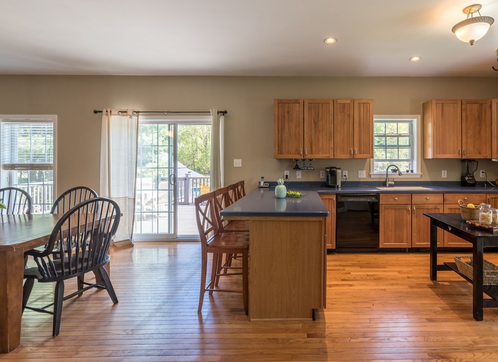 91 Westbrook Road Whately, MA 01373 - Photo 3 of 29