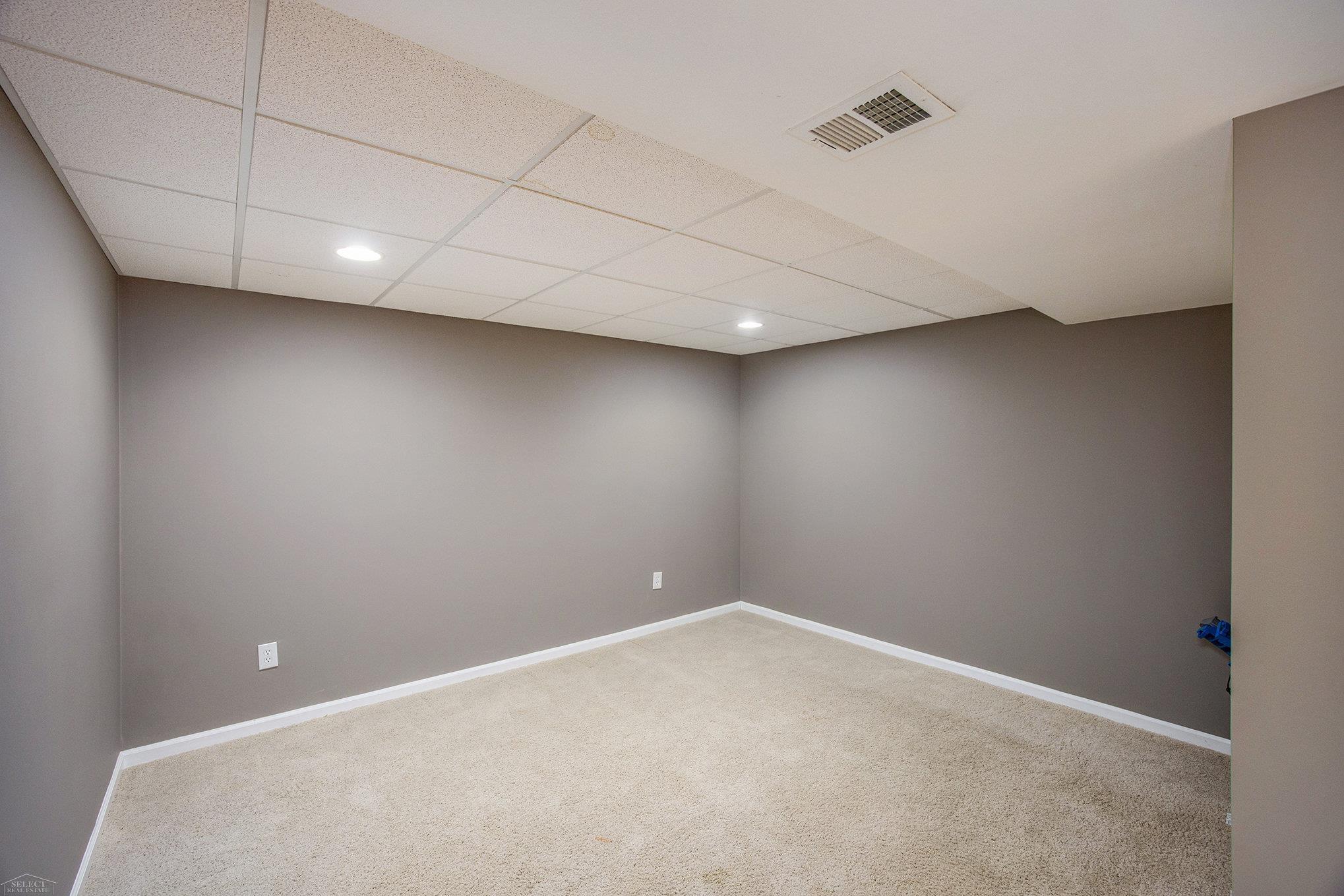 411 Ewell Street Romeo, MI 48065 - Photo 13 of 17
