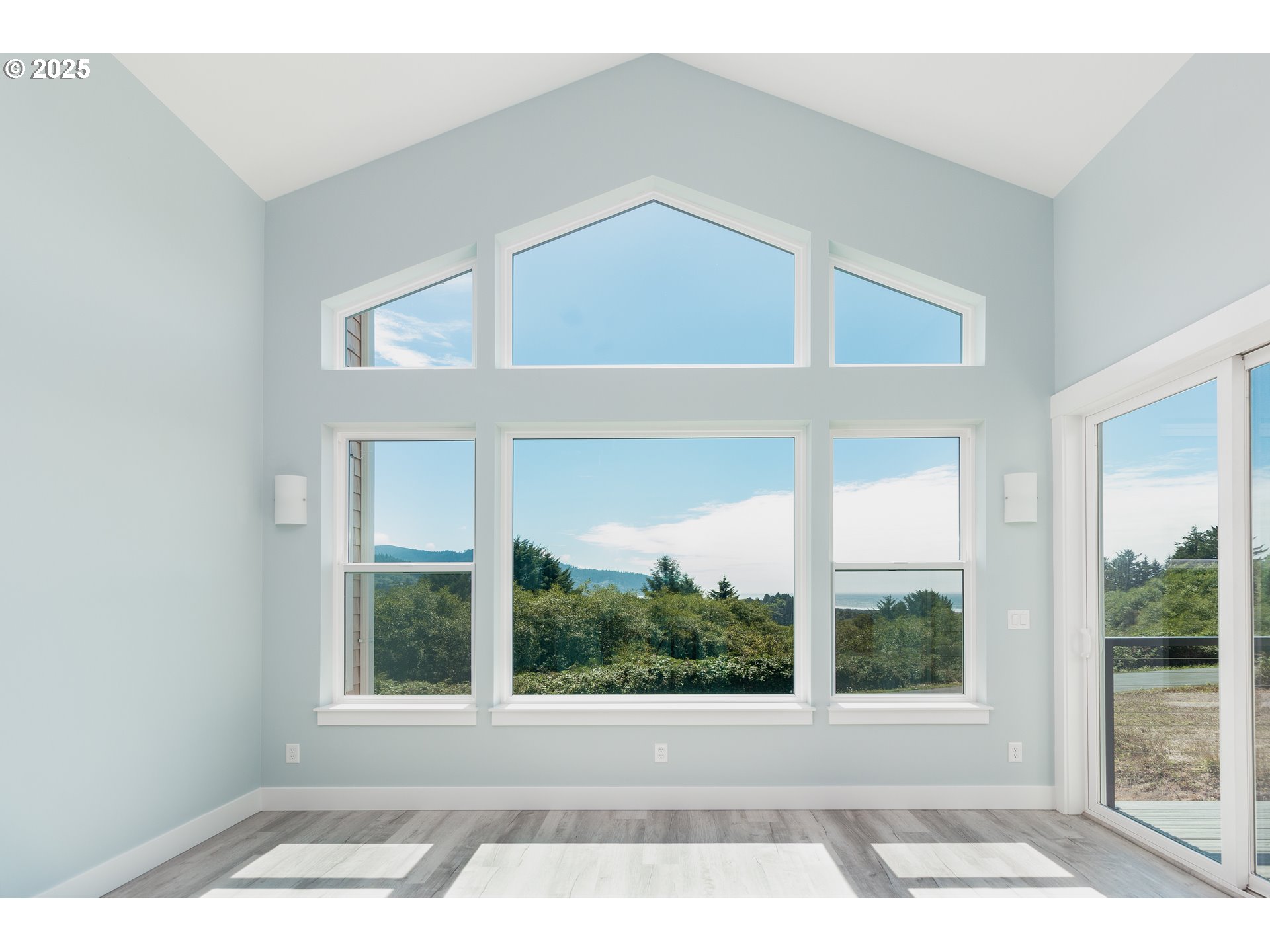 a view of an entryway