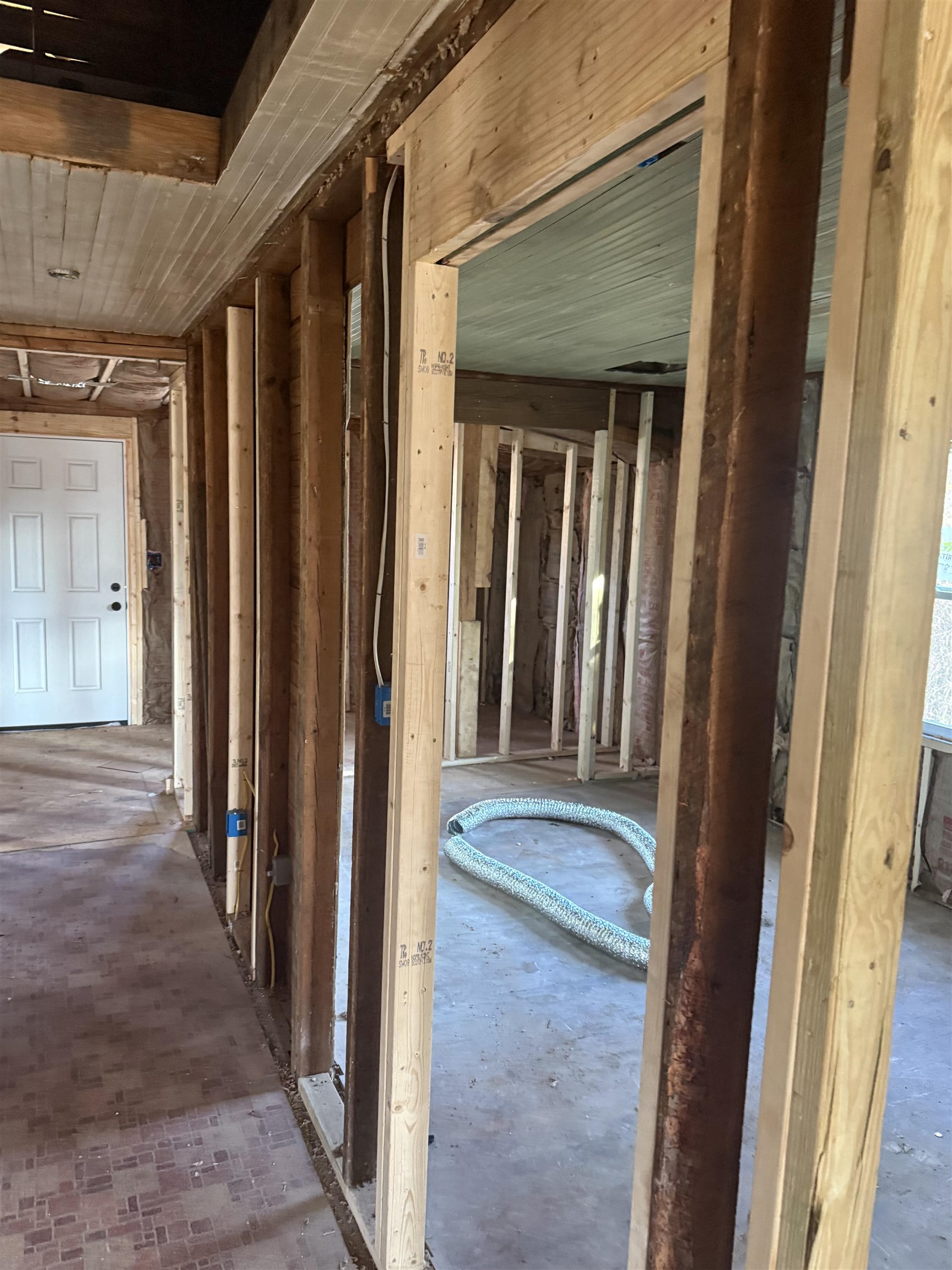 221 Mayo Road Cowpens, SC 29330 - Photo 12 of 17