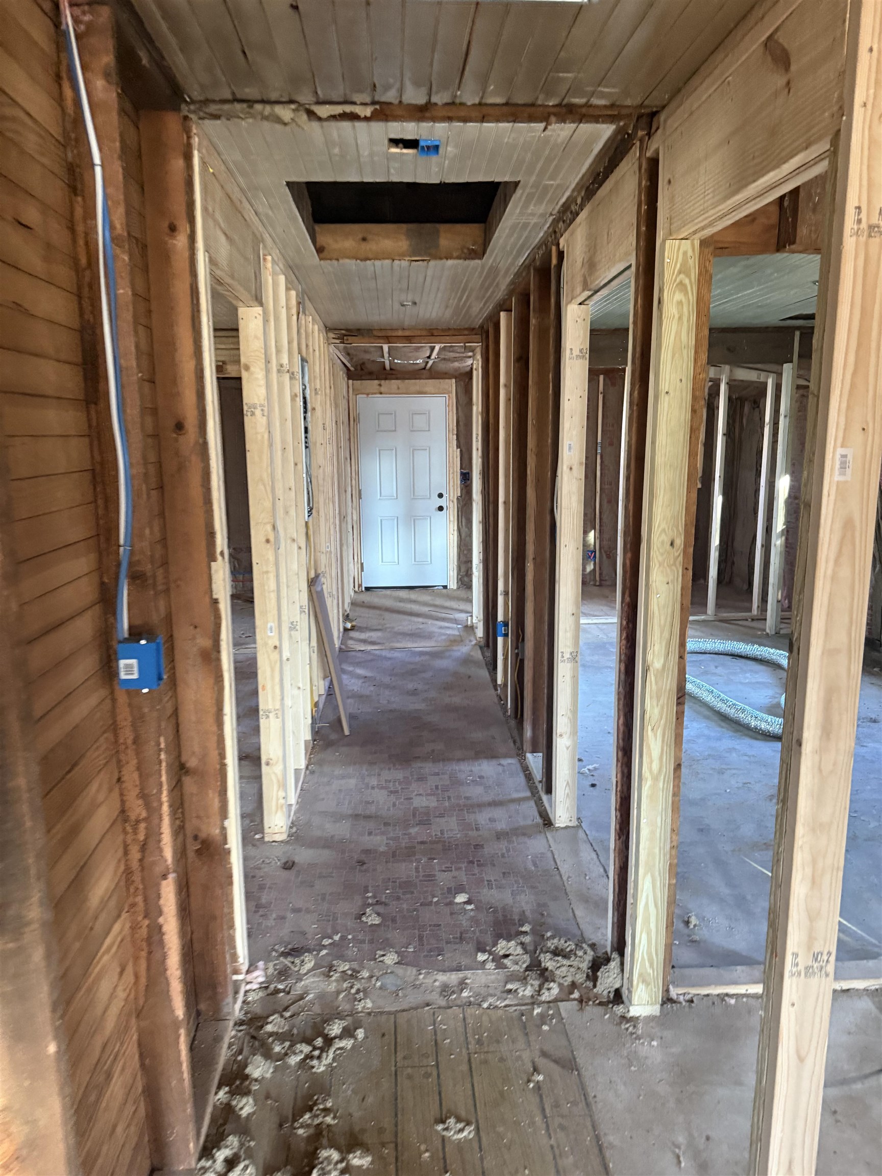 221 Mayo Road Cowpens, SC 29330 - Photo 10 of 17