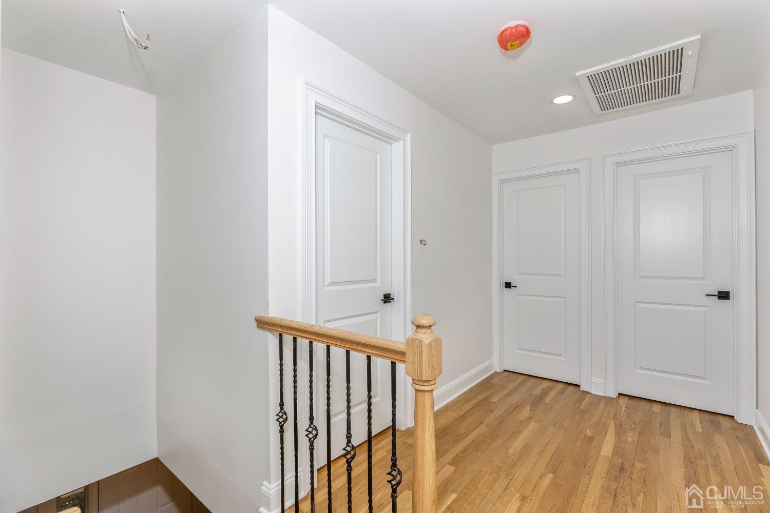 12 Annette Drive Edison, NJ 08820 - Photo 19 of 42 a view of a hallway