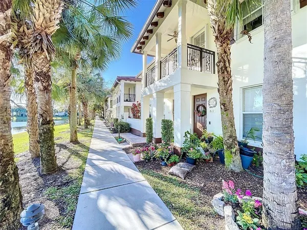 a view of a pathway with a house
