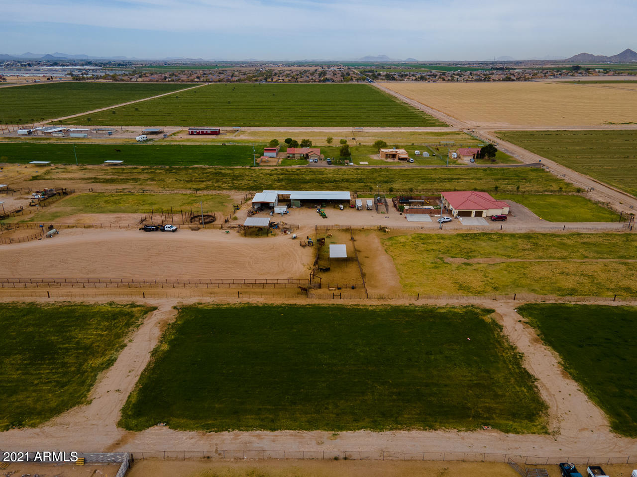 5466 South Rainbow Road Buckeye, AZ 85326 - Photo 4 of 8 Mid 1 Acre lot C