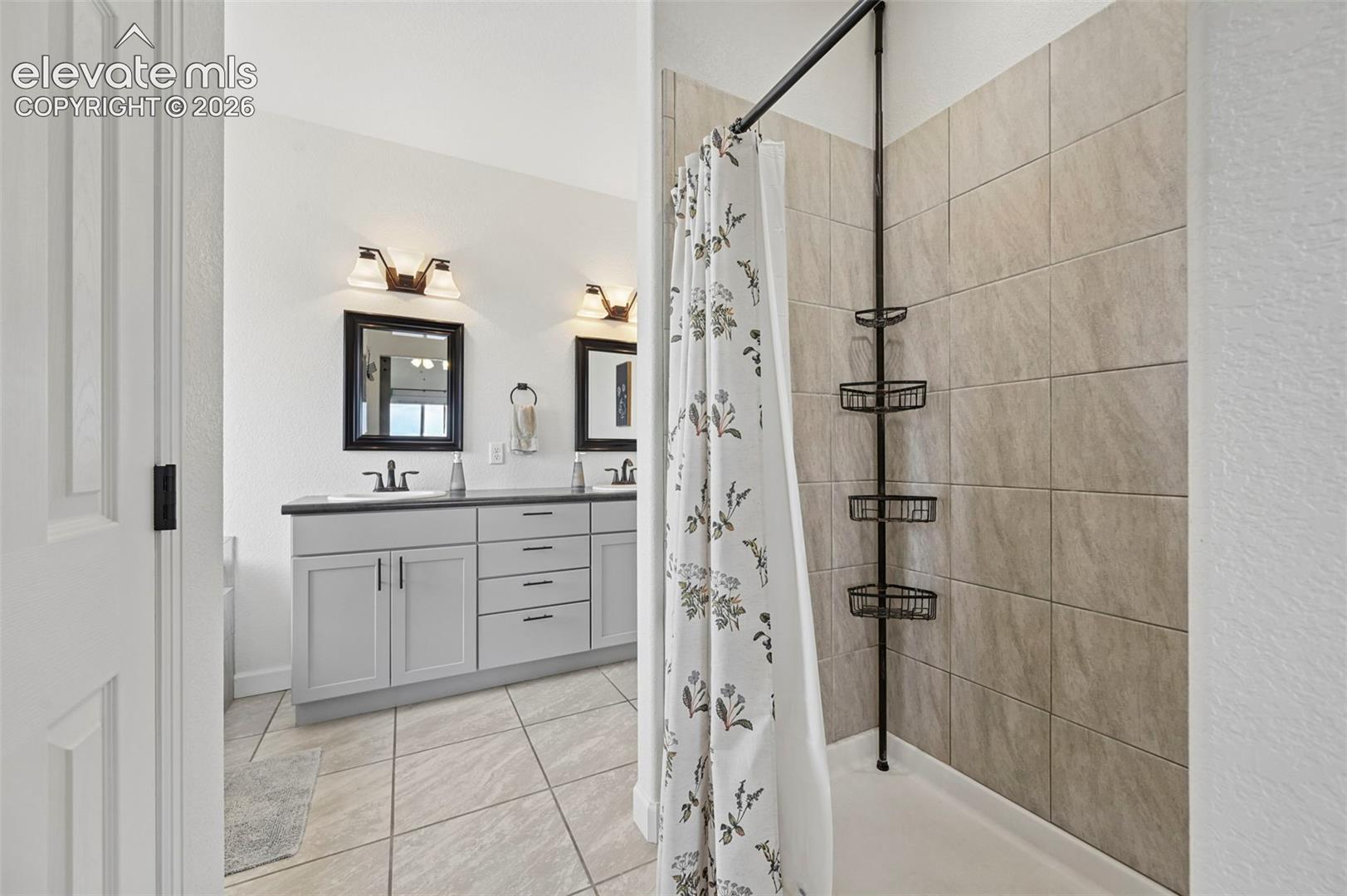 40051 Cold Iron Road Rush, CO 80833 - Photo 23 of 50 Primary Bathroom with large shower