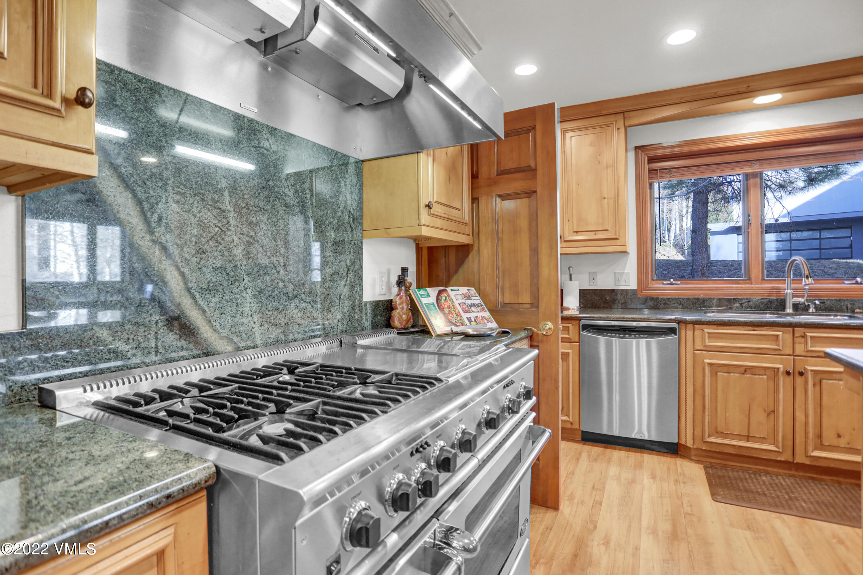 120 Chaparral Road Edwards, CO 81632 - Photo 15 of 60 Kitchen-12