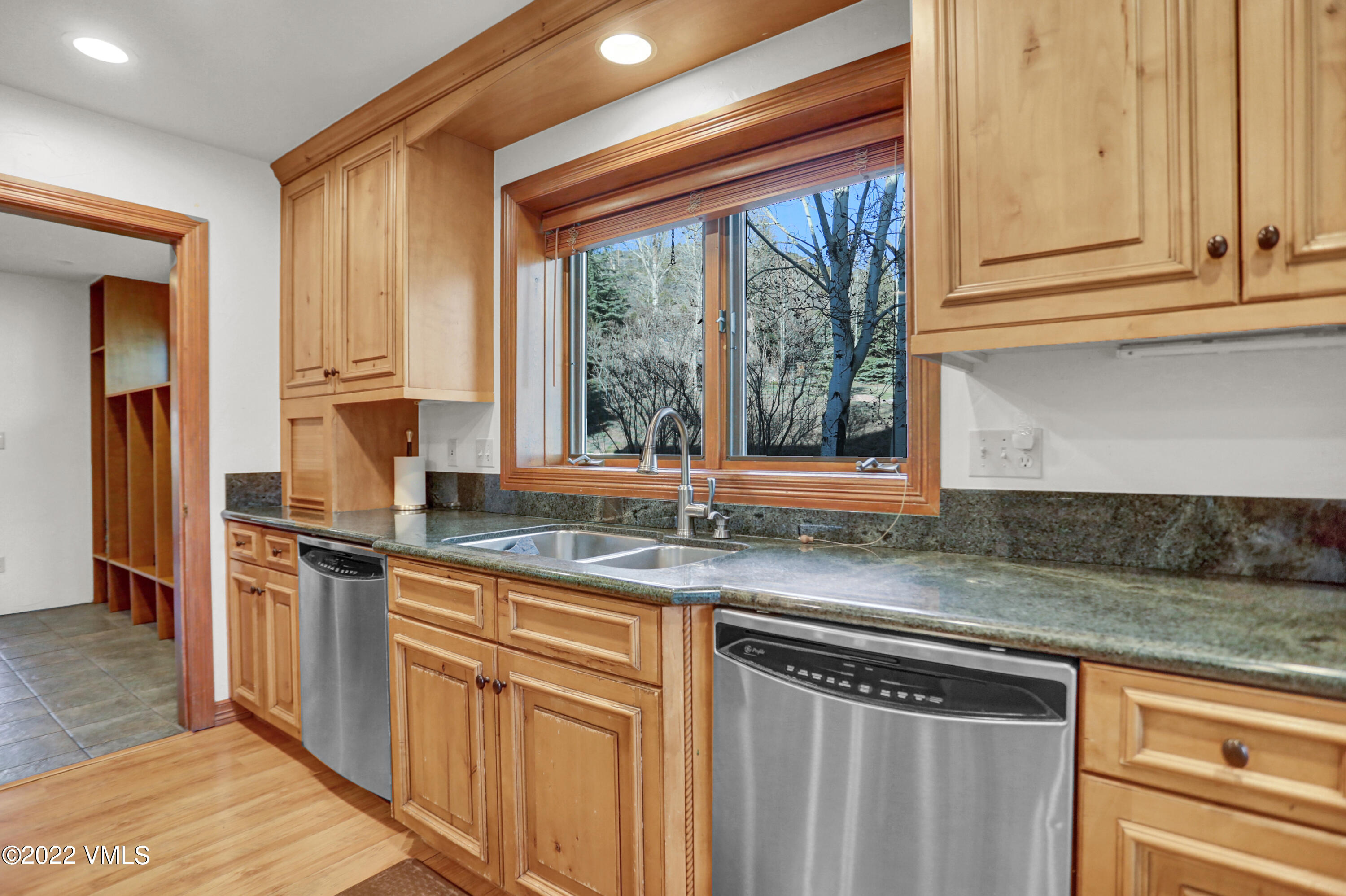 120 Chaparral Road Edwards, CO 81632 - Photo 16 of 60 Kitchen-13