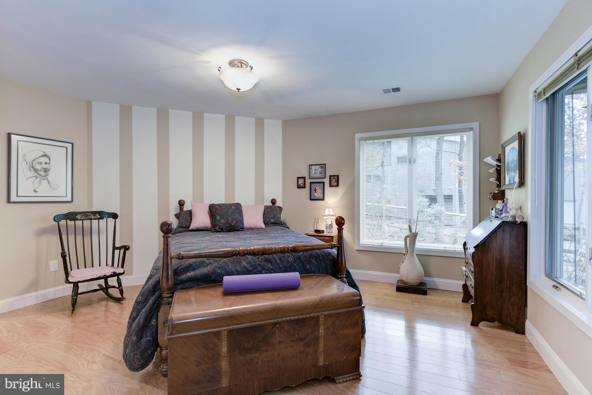 1509 North Village Road Reston, VA 20194 - Photo 20 of 30 Bedroom