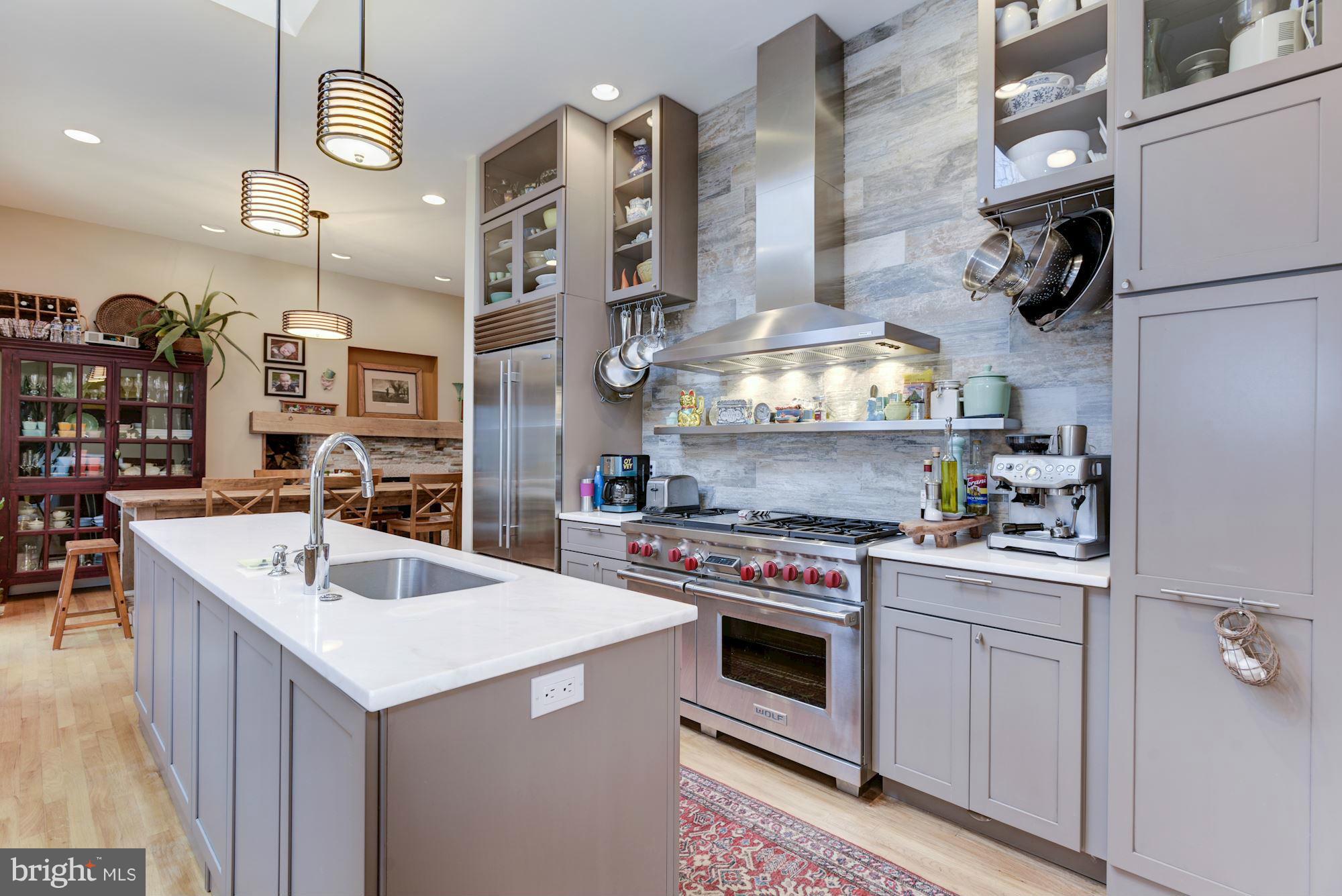 1509 North Village Road Reston, VA 20194 - Photo 8 of 30 Kitchen