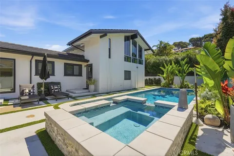 $2,950,000 | 2820 Vía De La Guerra, Palos Verdes Peninsula, CA 90274