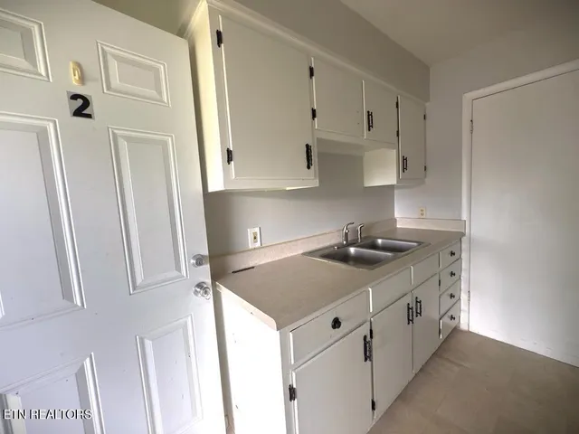 $419,900 | 214 Lakeview Stable Road, Livingston, TN 38570