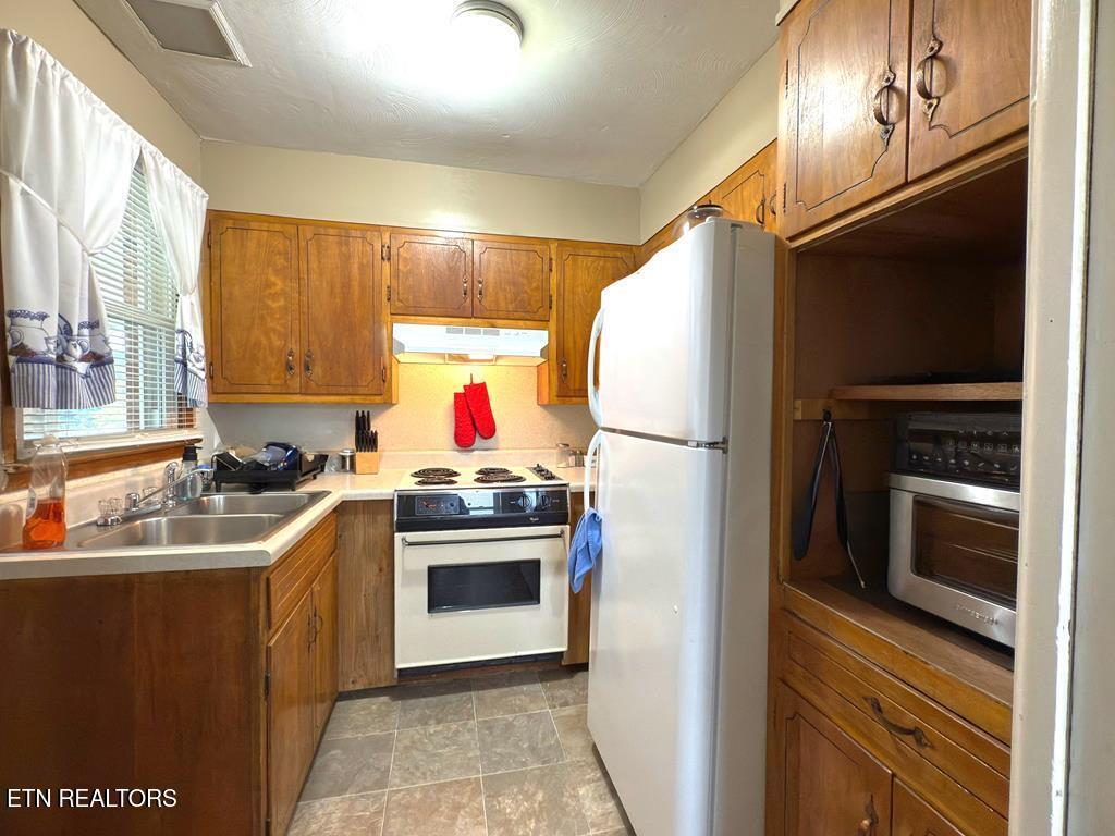 214 Lakeview Stable Road Livingston, TN 38570 - Photo 35 of 60 239752_57