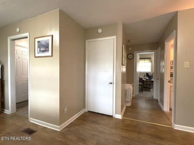 $419,900 | 214 Lakeview Stable Road, Livingston, TN 38570