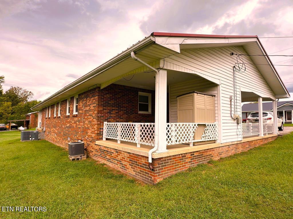 214 Lakeview Stable Road Livingston, TN 38570 - Photo 58 of 60 239752_51