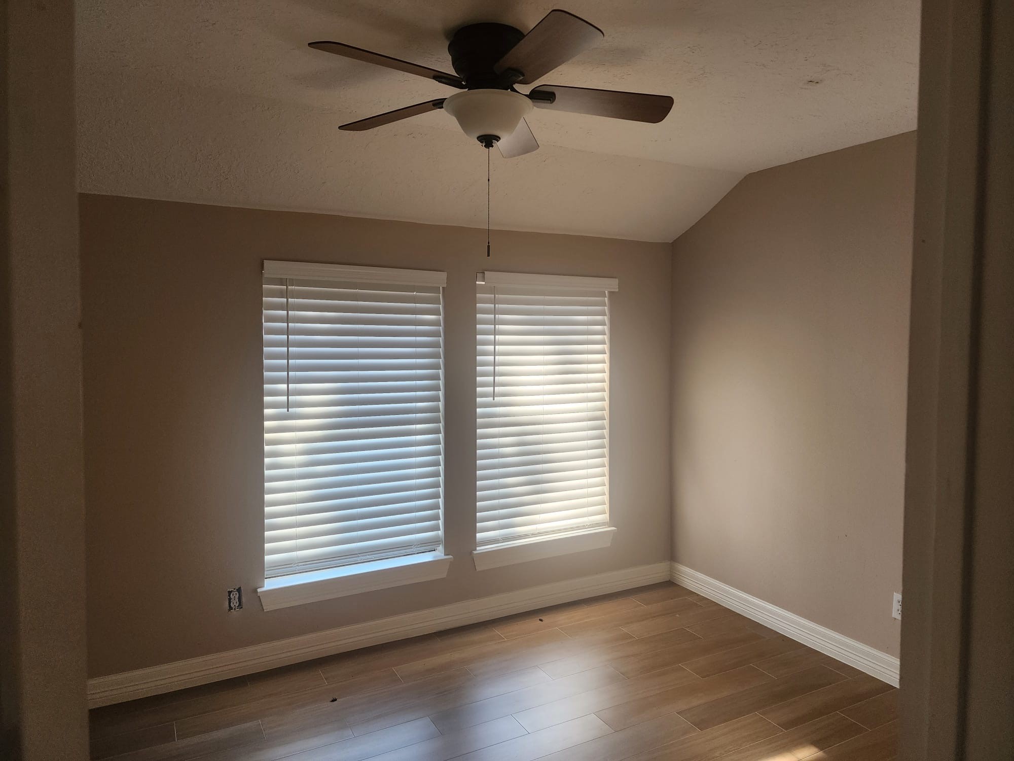 9902 Kings Walk Round Street Houston, TX 77070 - Photo 13 of 15