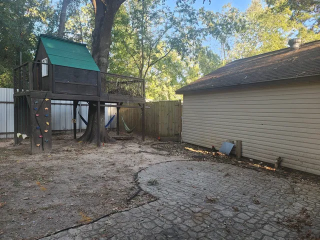 $1,950 | 9902 Kings Walk Round Street, Houston, TX 77070