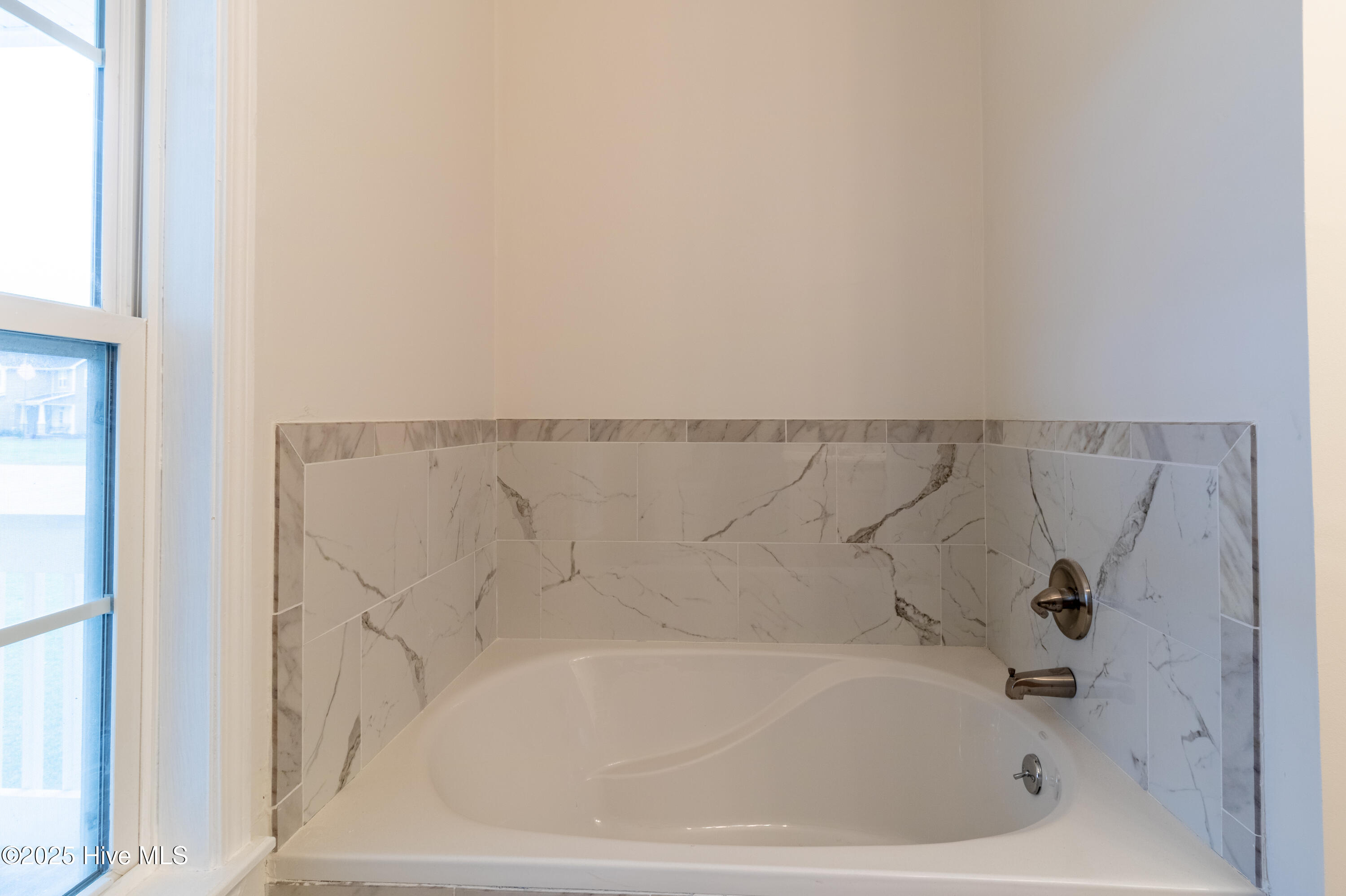 116 Lafitte Drive Hubert, NC 28539 - Photo 26 of 50 Master Bathroom Garden Tub (1 of 1)