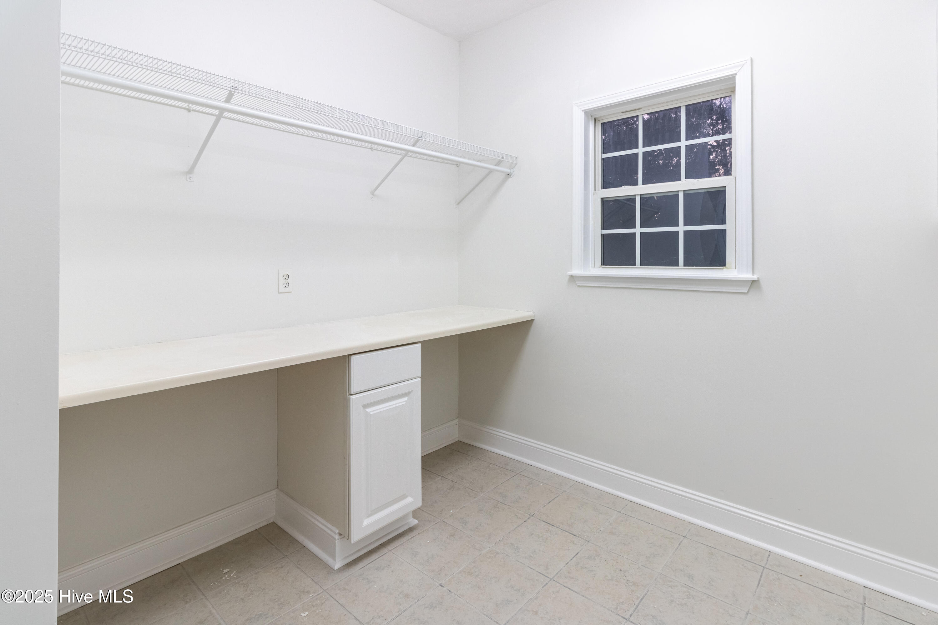 116 Lafitte Drive Hubert, NC 28539 - Photo 29 of 50 Laundry Room view 2 (1 of 1)