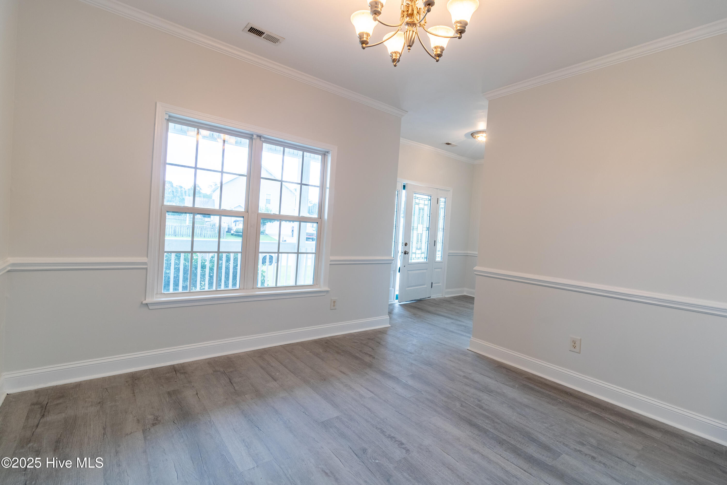116 Lafitte Drive Hubert, NC 28539 - Photo 5 of 50 Dinning Room right of Foyer Third angle