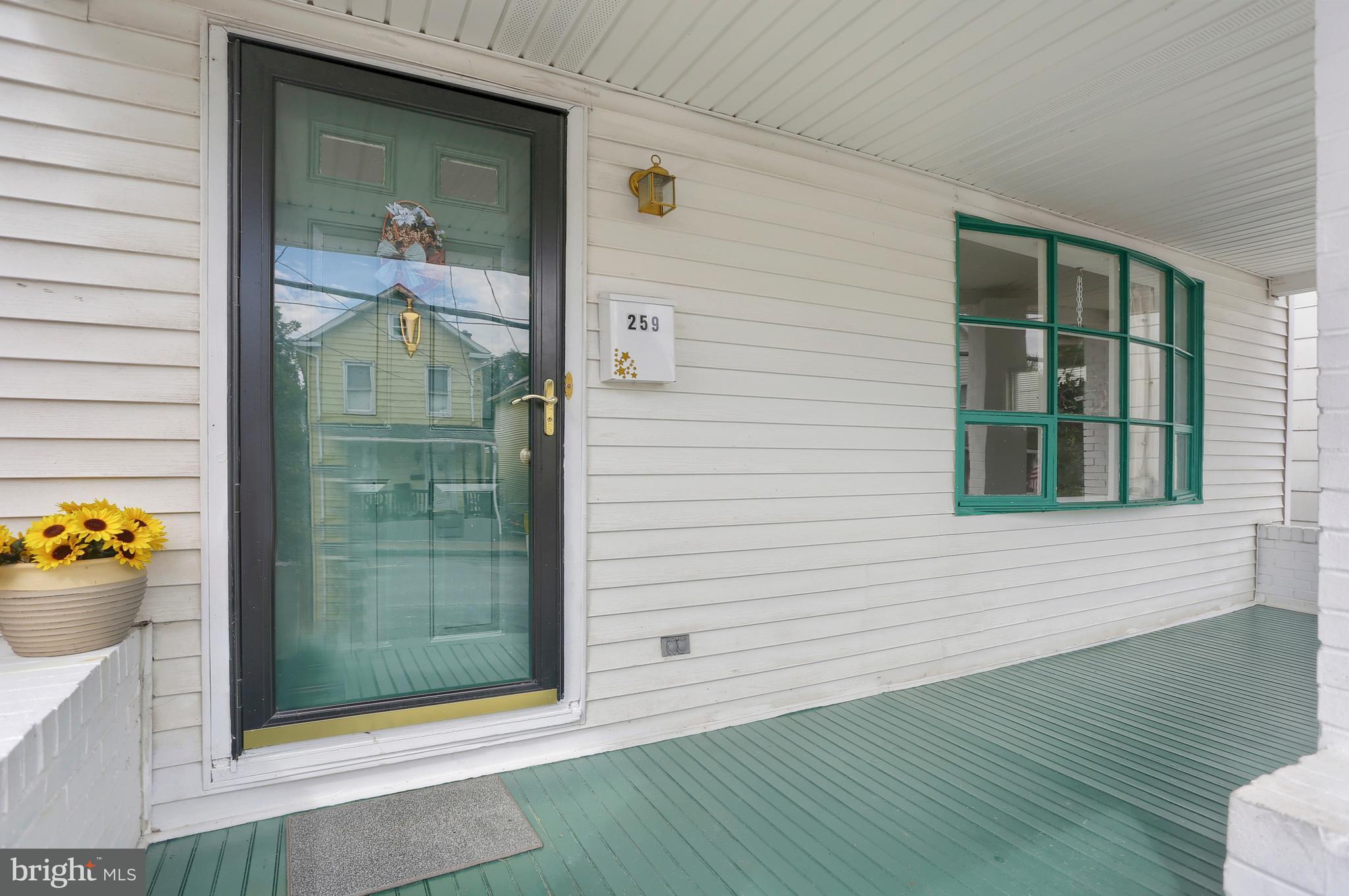 259 Market Street Middletown, PA 17057 - Photo 4 of 33