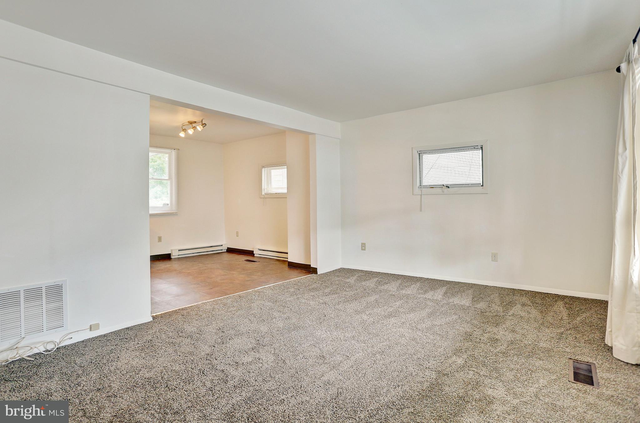 259 Market Street Middletown, PA 17057 - Photo 8 of 33