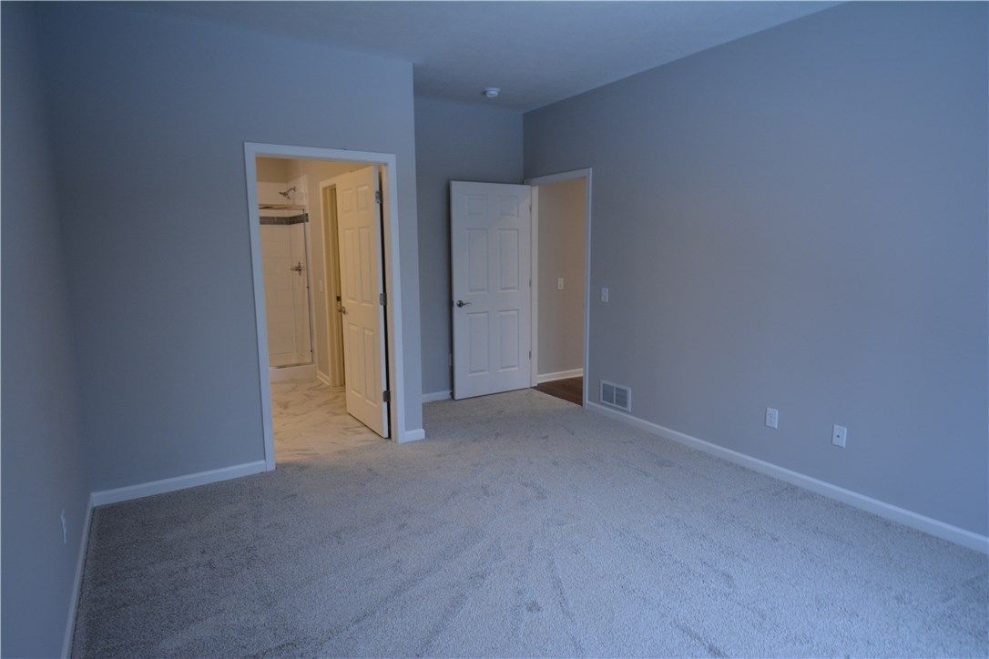 943 Pathway Lane, Unit 79 Webster, NY 14580 - Photo 18 of 23