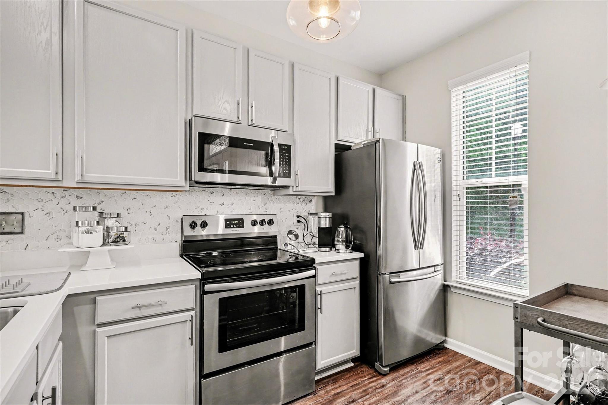 6302 Gammon Road Charlotte, NC 28269 - Photo 4 of 30 Gallery Image 4