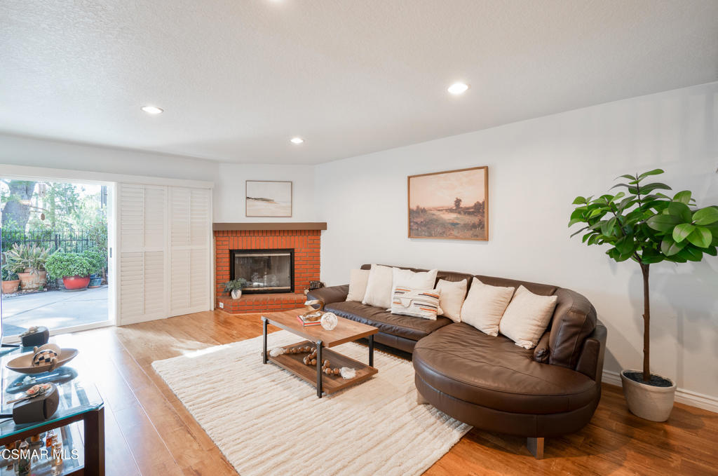 19235 Index Street, Unit 3 Porter Ranch, CA 91326 - Photo 3 of 41