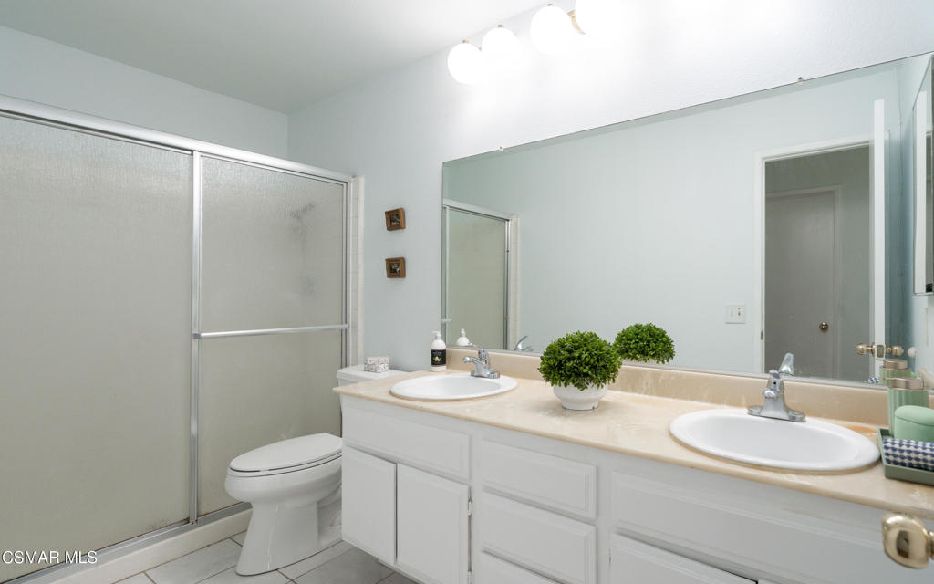 19235 Index Street, Unit 3 Porter Ranch, CA 91326 - Photo 38 of 41