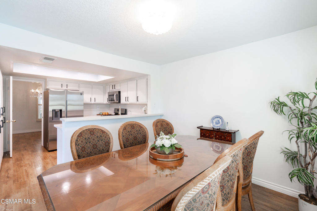 19235 Index Street, Unit 3 Porter Ranch, CA 91326 - Photo 9 of 41