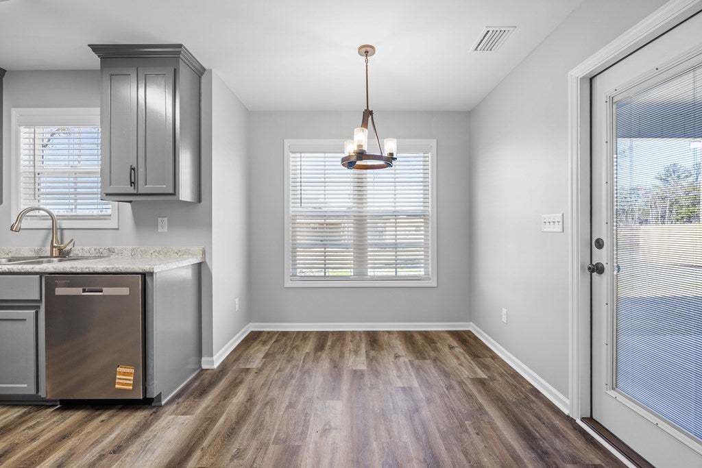 4446 White Water Road Valdosta, GA 31601 - Photo 12 of 42 Gallery Image 12