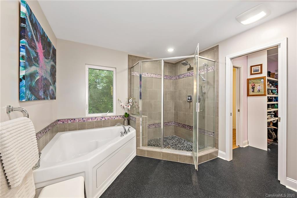 18216 Hideaway Road Charlotte, NC 28278 - Photo 14 of 33 Gallery Image 14