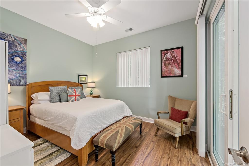 18216 Hideaway Road Charlotte, NC 28278 - Photo 20 of 33 Gallery Image 20