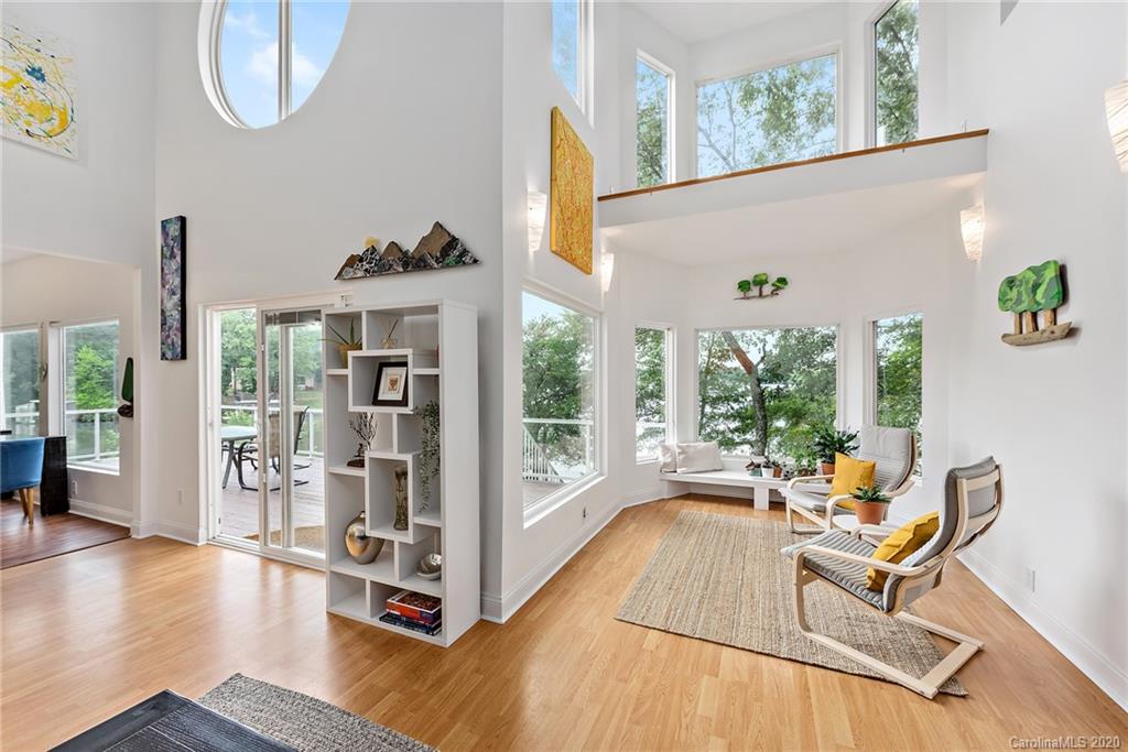 18216 Hideaway Road Charlotte, NC 28278 - Photo 4 of 33 Gallery Image 4