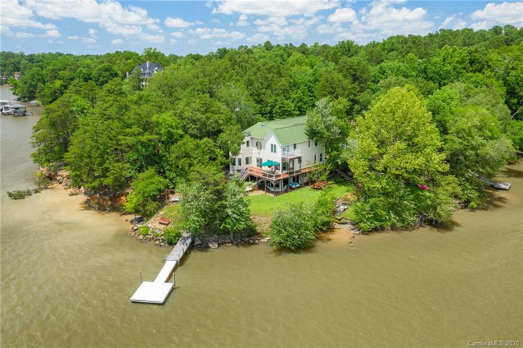 18216 Hideaway Road Charlotte, NC 28278 - Photo 32 of 33 Gallery Image 32