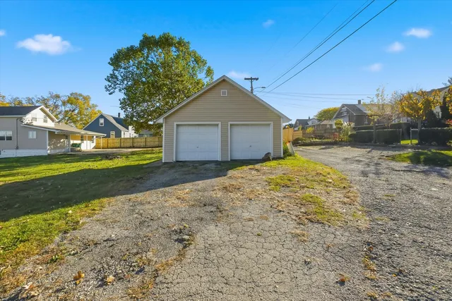 $295,000 | 1313 Elizabeth Street, Joliet, IL 60435