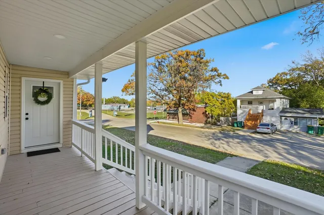 $295,000 | 1313 Elizabeth Street, Joliet, IL 60435