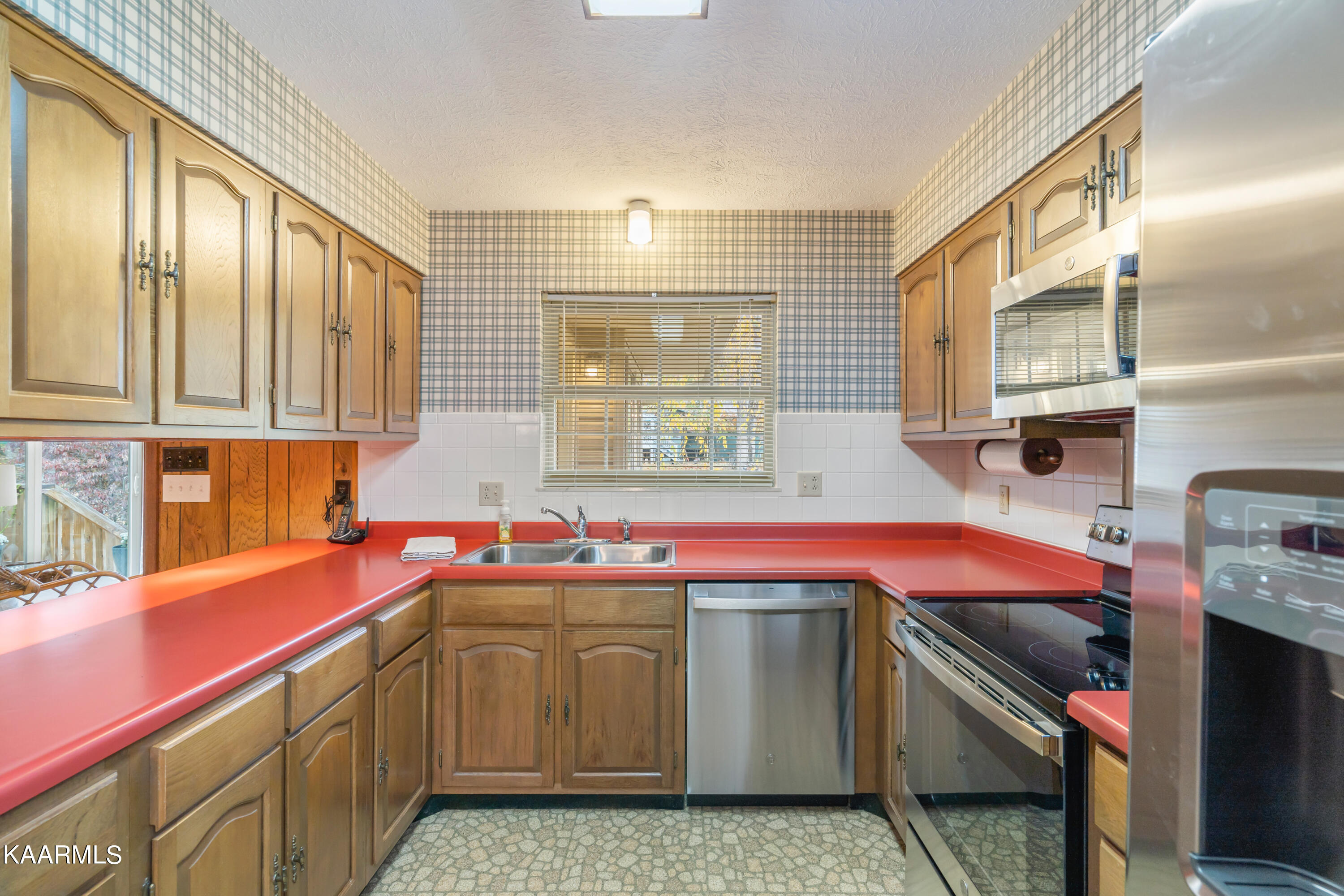 7928 Whitcomb Road Powell, TN 37849 - Photo 15 of 47 7928 Whitcomb Rd-34